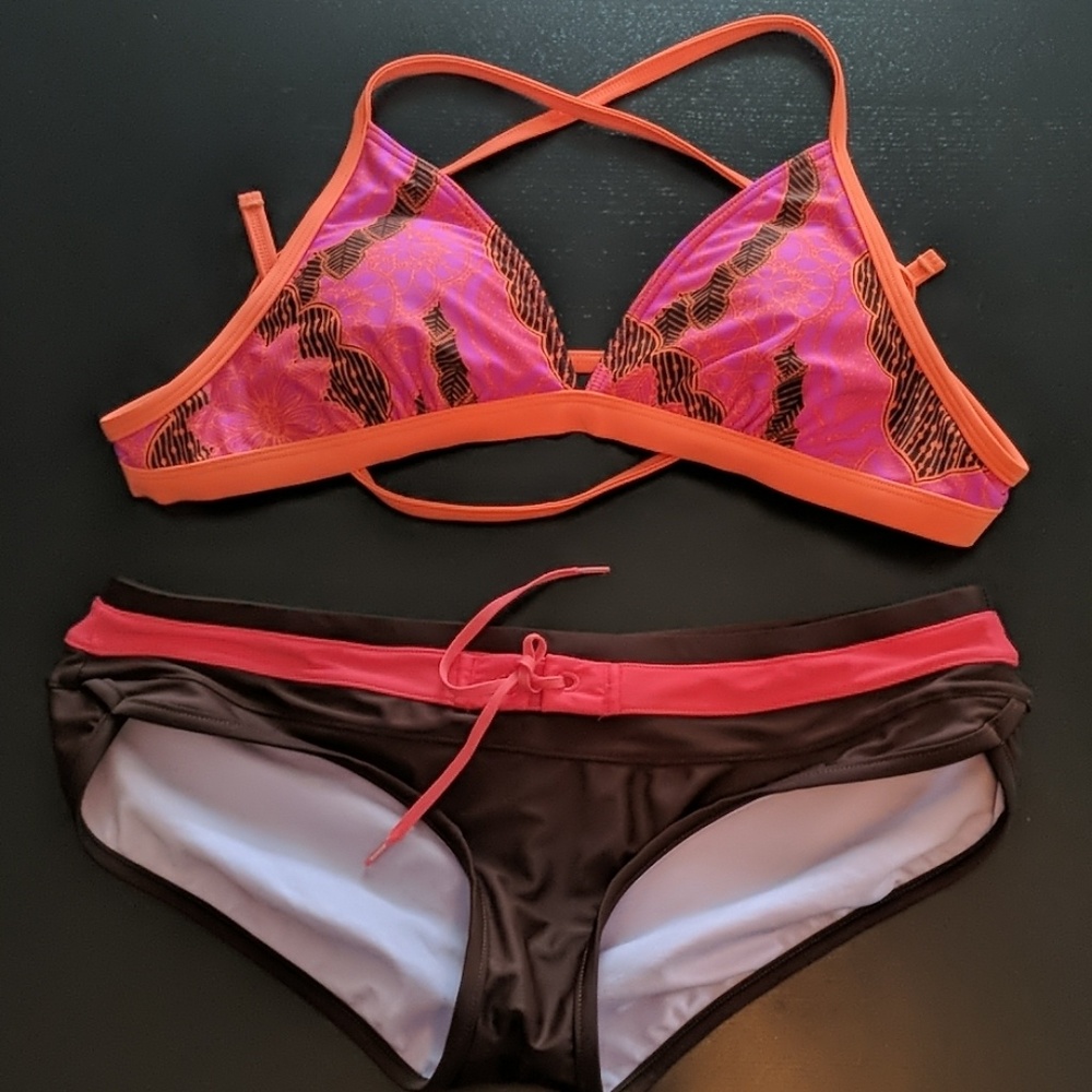 Bathing suit prana